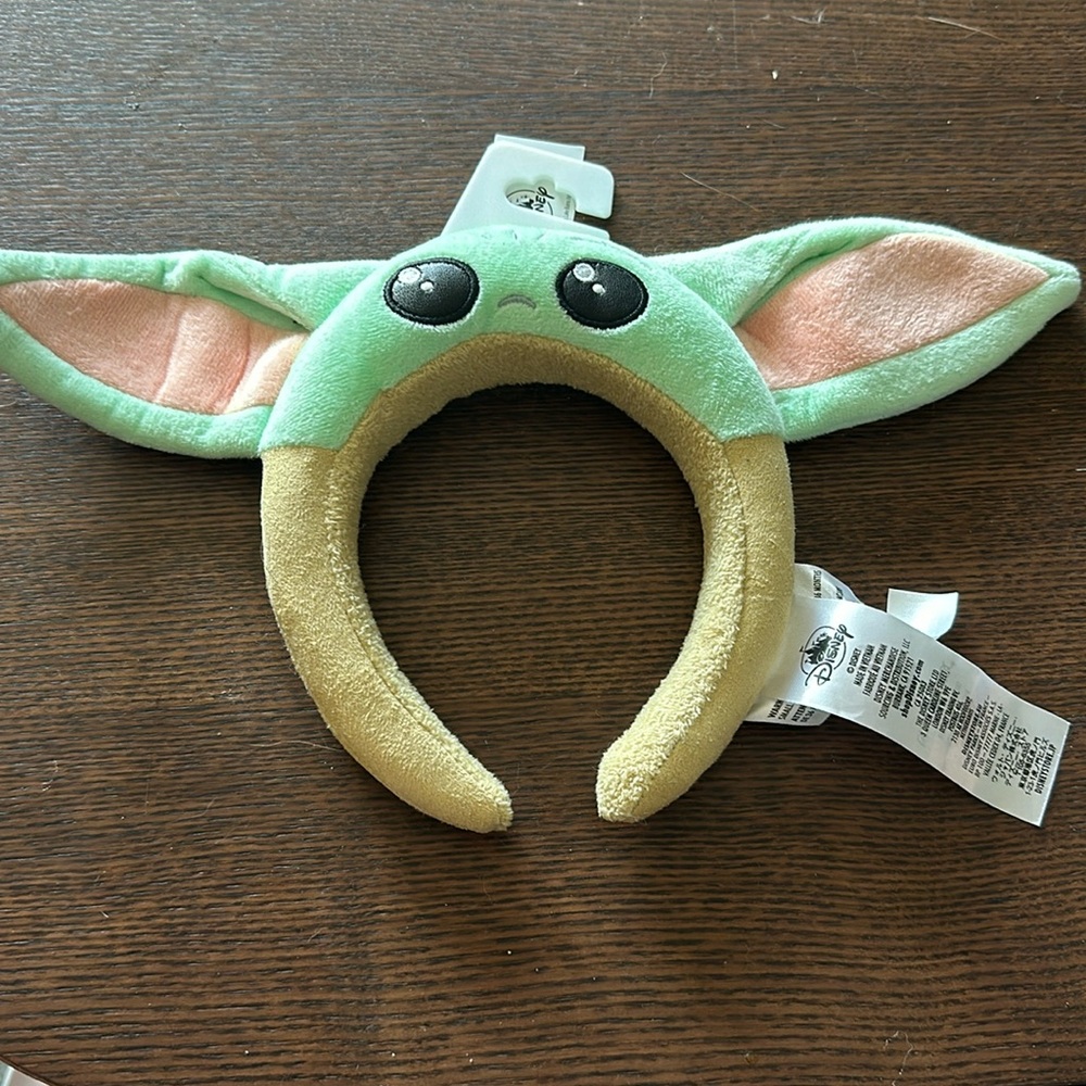 Baby yoda ears